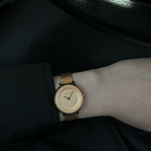 Meet your Posher, Nancy - Picture 3 of 5